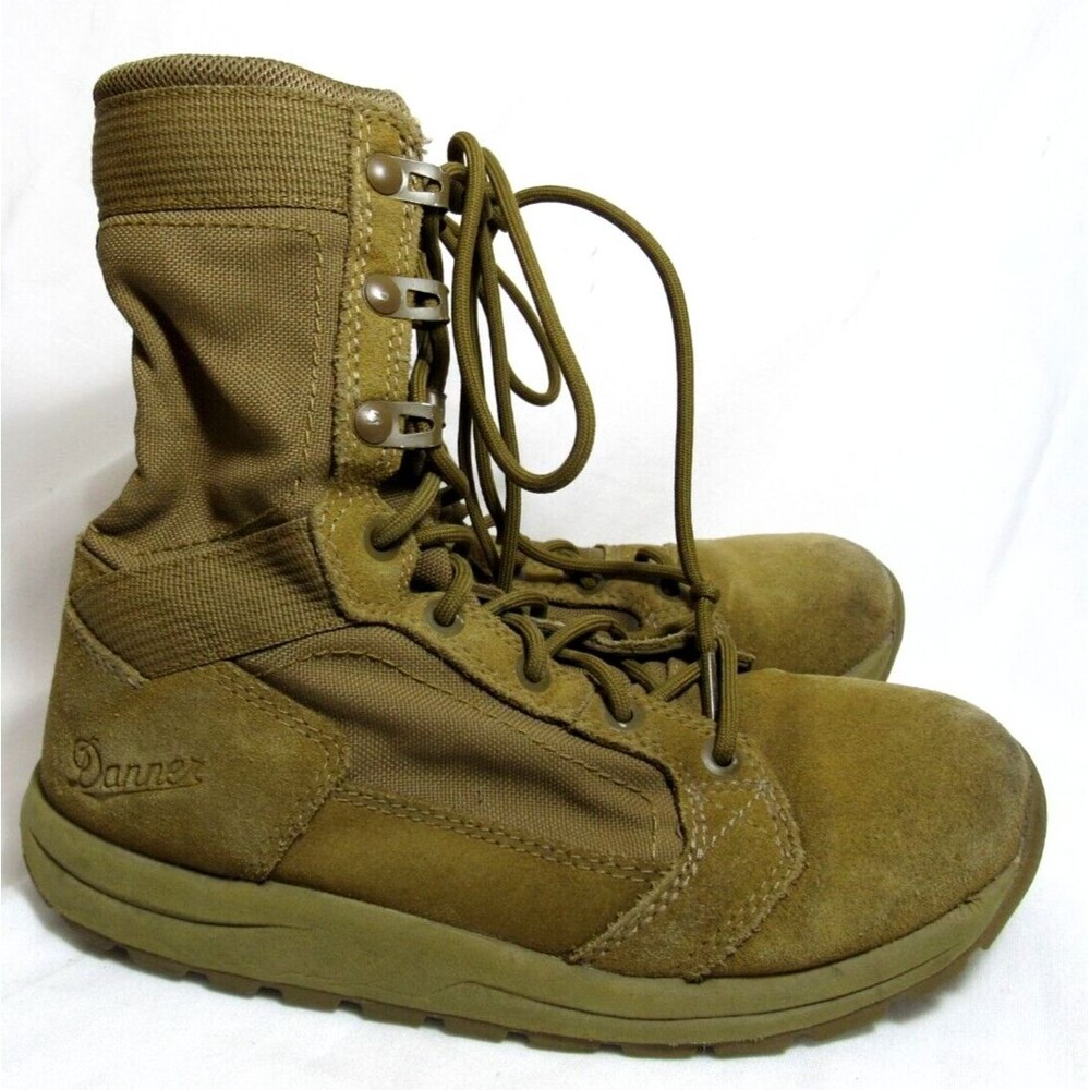 Danner Brown Tachyon 8" Coyote USMC Combat Boots Size 4D EUC